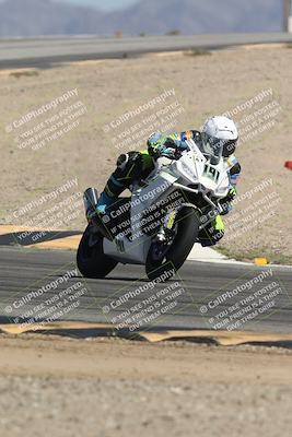 media/Oct-02-2025-Racers Edge (Thu) [[2c91cb6ab3]]/2-A Group/Session 5-Turn 12 (130pm)/